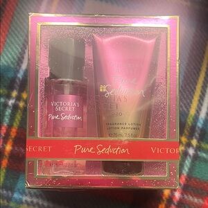 New in Box, Victoria's Secret Pure Seduction Set - Pink and Gold